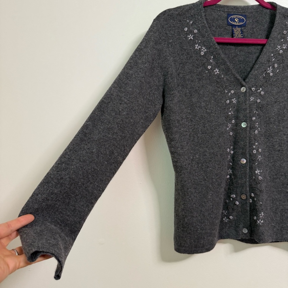Vintage Chelsea Campbell Lambswool Angora Grey Embroidered Floral Cardigan, S - Picture 3 of 10